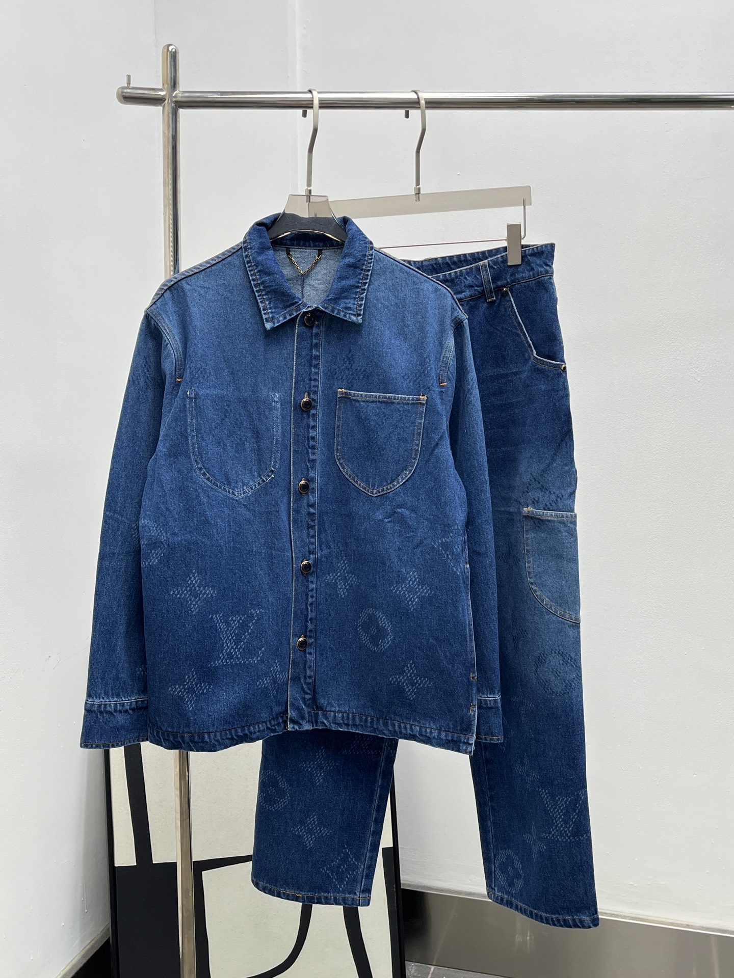 Louis Vuitton LV 루이비통 하이엔드 데님 셔츠 의류