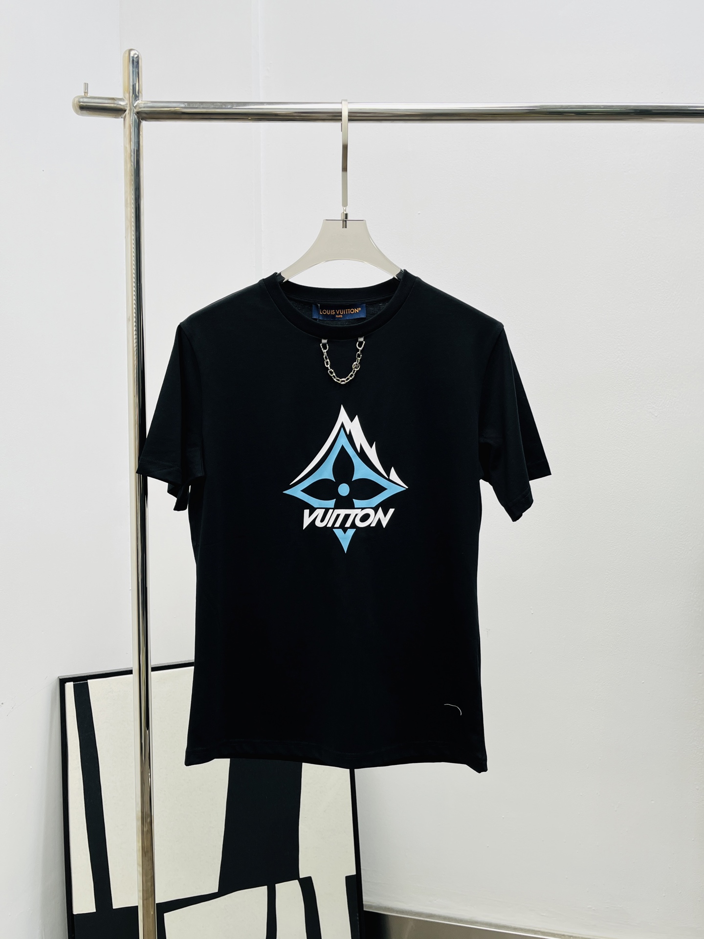 Louis Vuitton LV 루이비통 스키 컬렉션 로고 프린트 반팔 티셔츠 의류