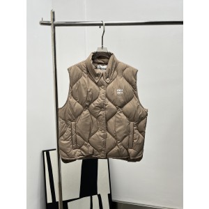 miumiu 미우미우 클래식 다운 베스트 패딩 조끼 의류