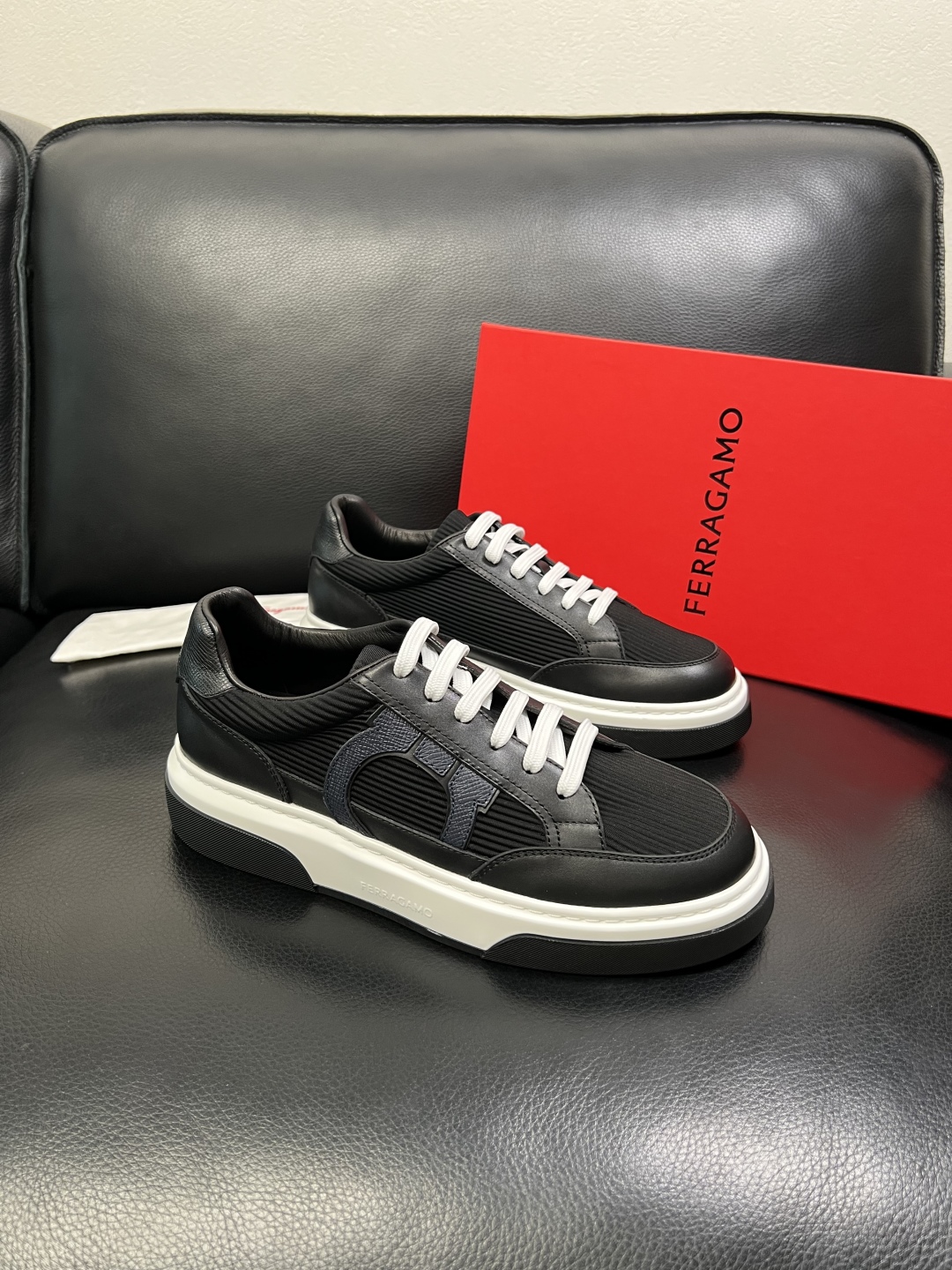 Ferragamo 페라가모 최고급 수제 스니커즈 신발