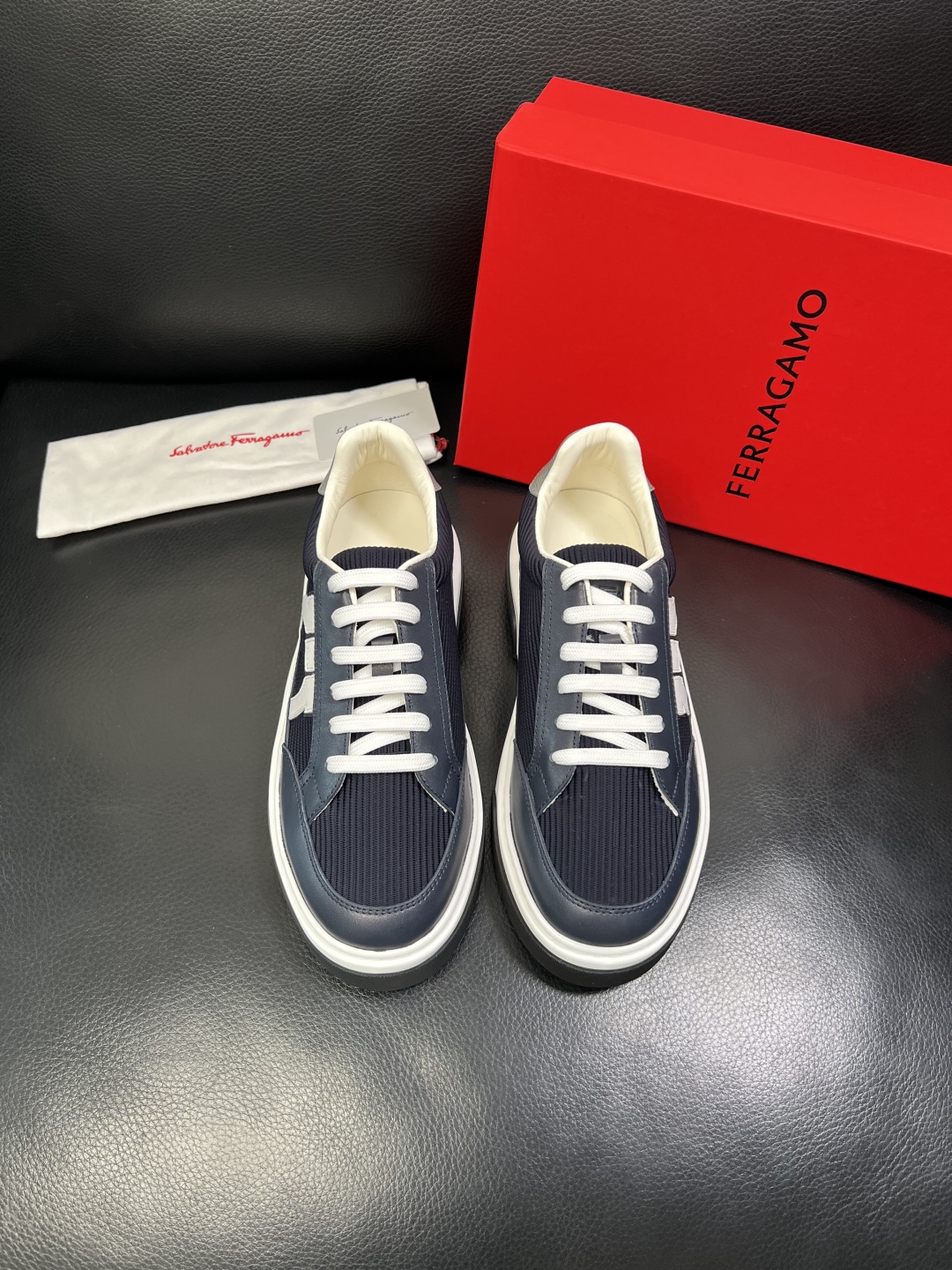 Ferragamo 페라가모 최고급 수제 스니커즈 신발