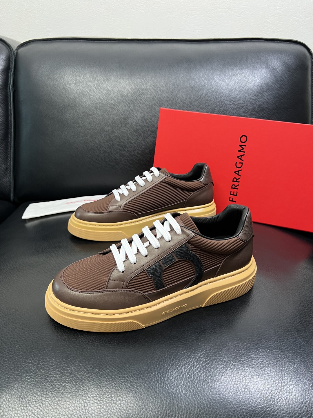 Ferragamo 페라가모 최고급 수제 스니커즈 신발