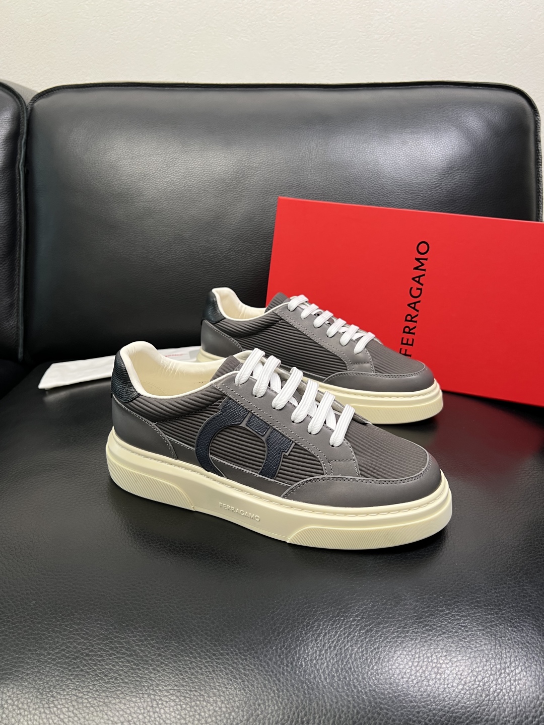Ferragamo 페라가모 최고급 수제 스니커즈 신발