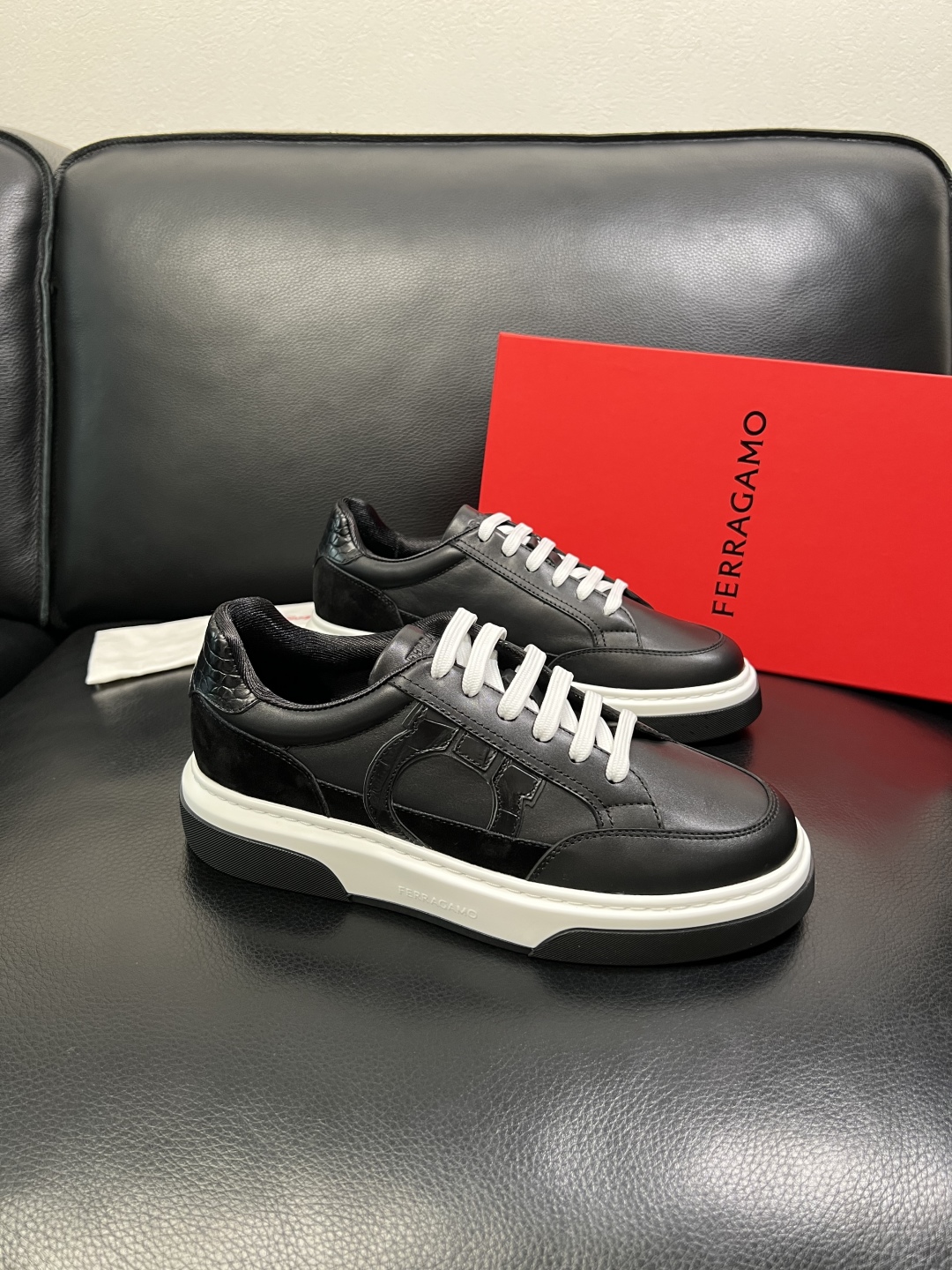 Ferragamo 페라가모 최고급 수제 스니커즈 신발