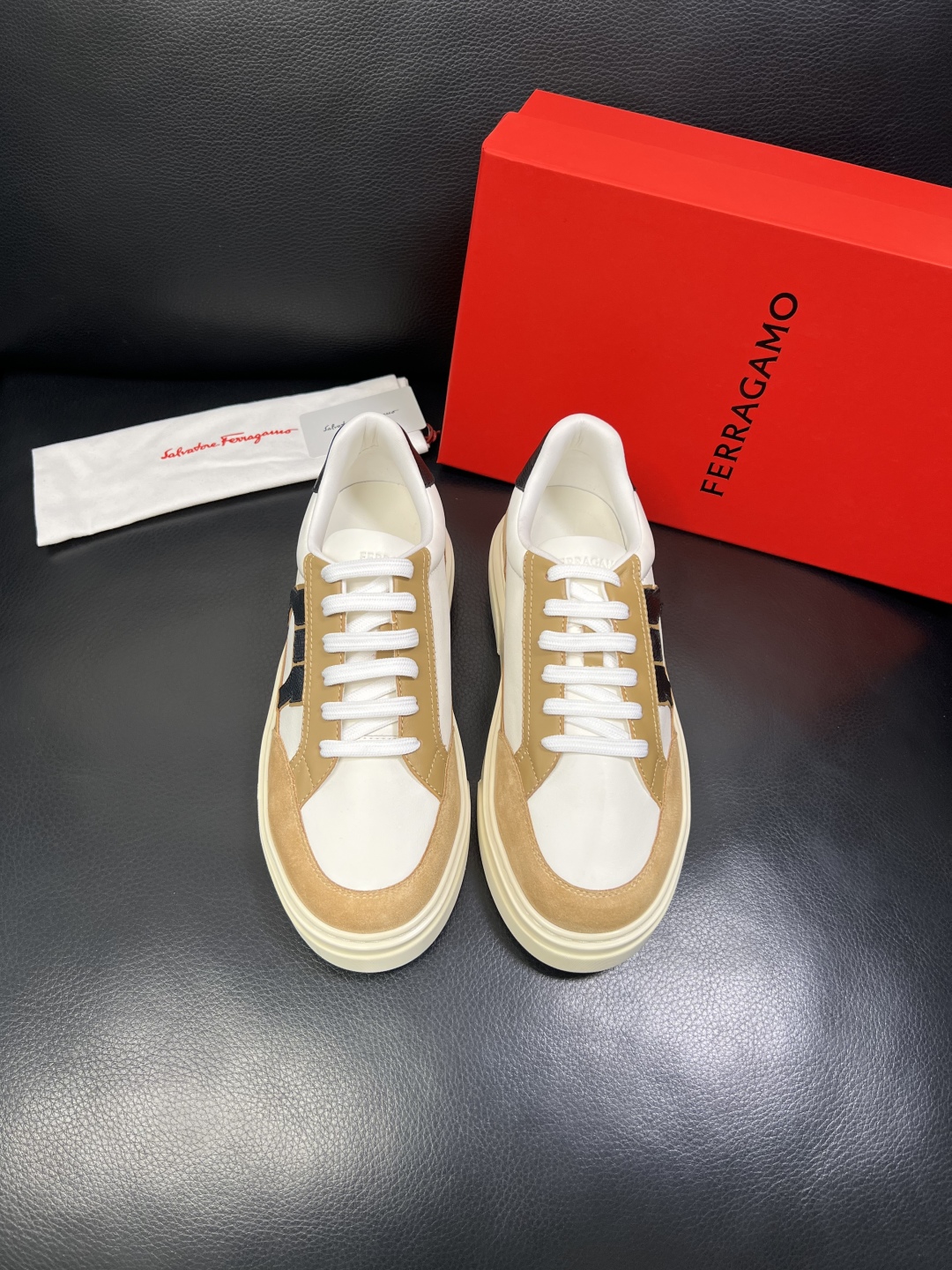 Ferragamo 페라가모 최고급 수제 스니커즈 신발