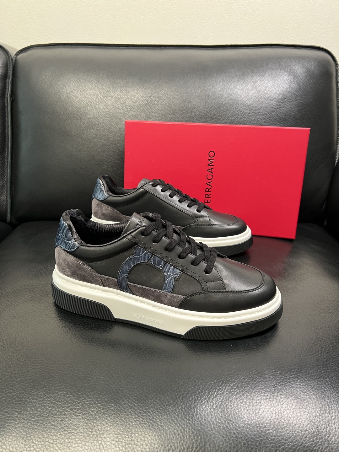 Ferragamo 페라가모 최고급 수제 스니커즈 신발
