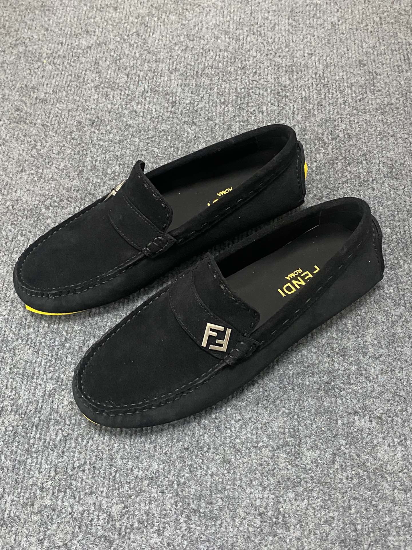 FENDI 펜디 밀라노 패션쇼 로퍼 구두 신발