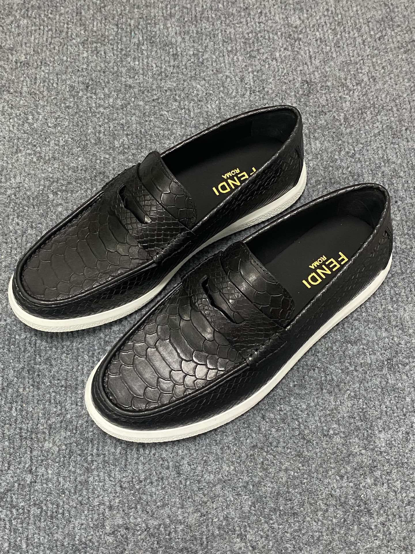 FENDI 펜디 밀라노 패션쇼 로퍼 구두 신발