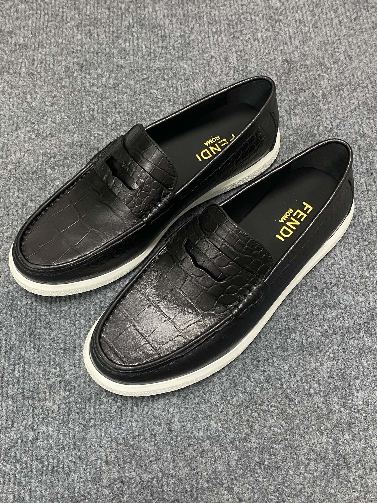 FENDI 펜디 밀라노 패션쇼 로퍼 구두 신발