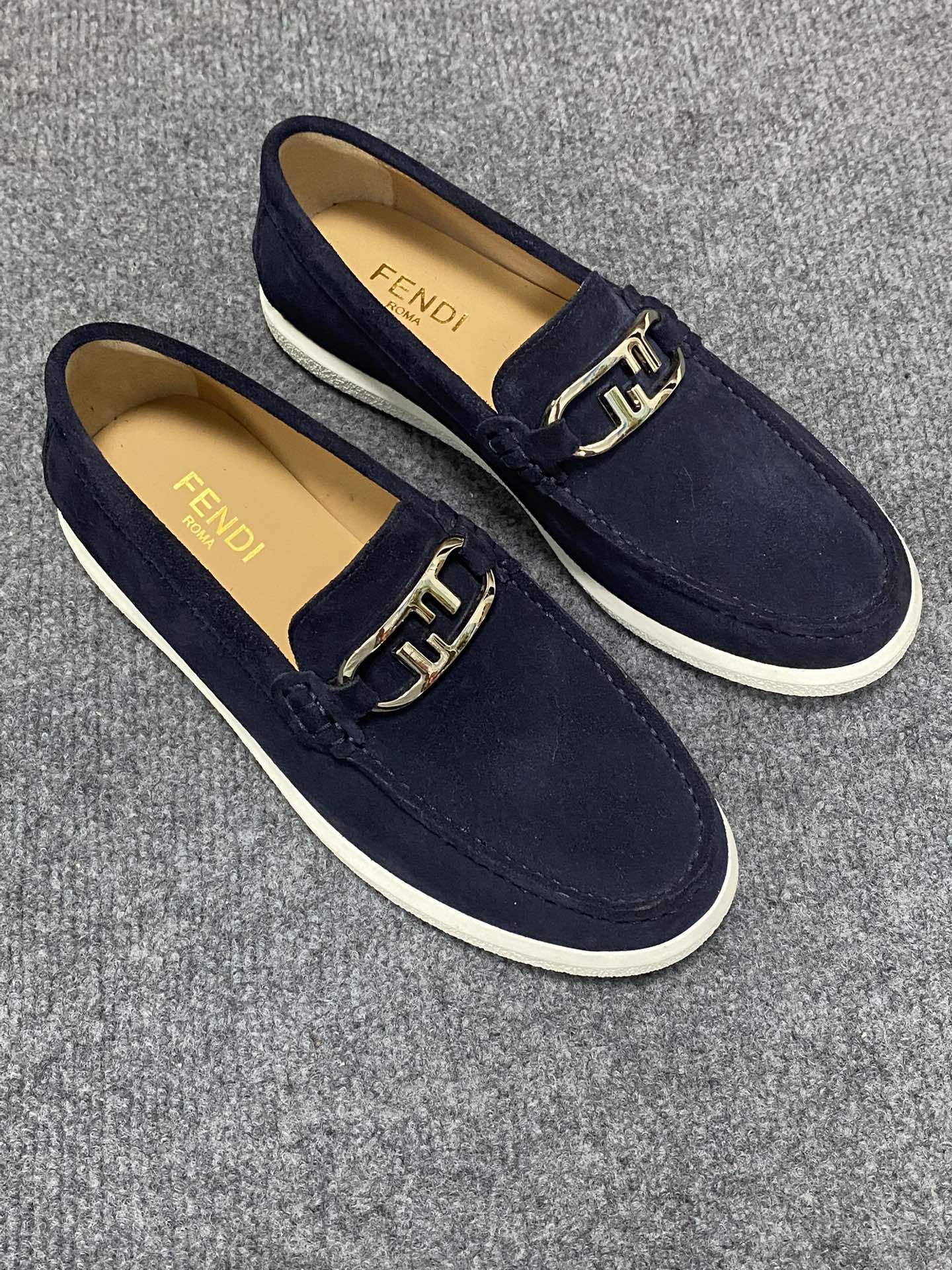 FENDI 펜디 밀라노 패션쇼 로퍼 구두 신발