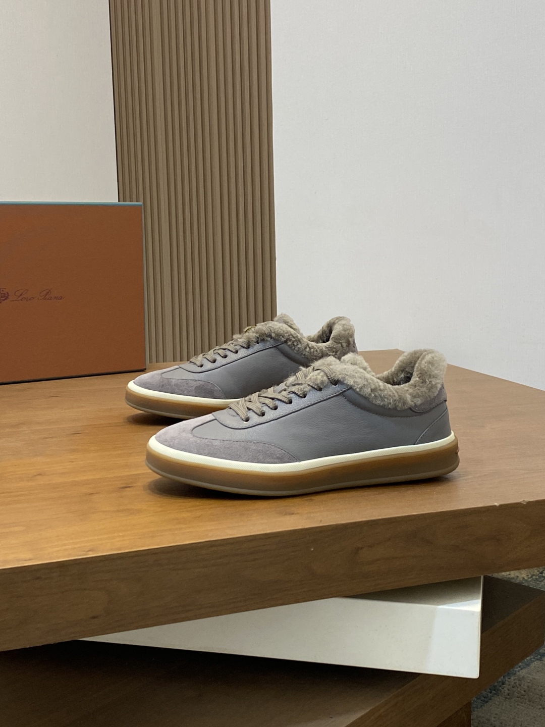 Loro Piana LP 로로피아나 남성 클래식 울 스니커즈 신발