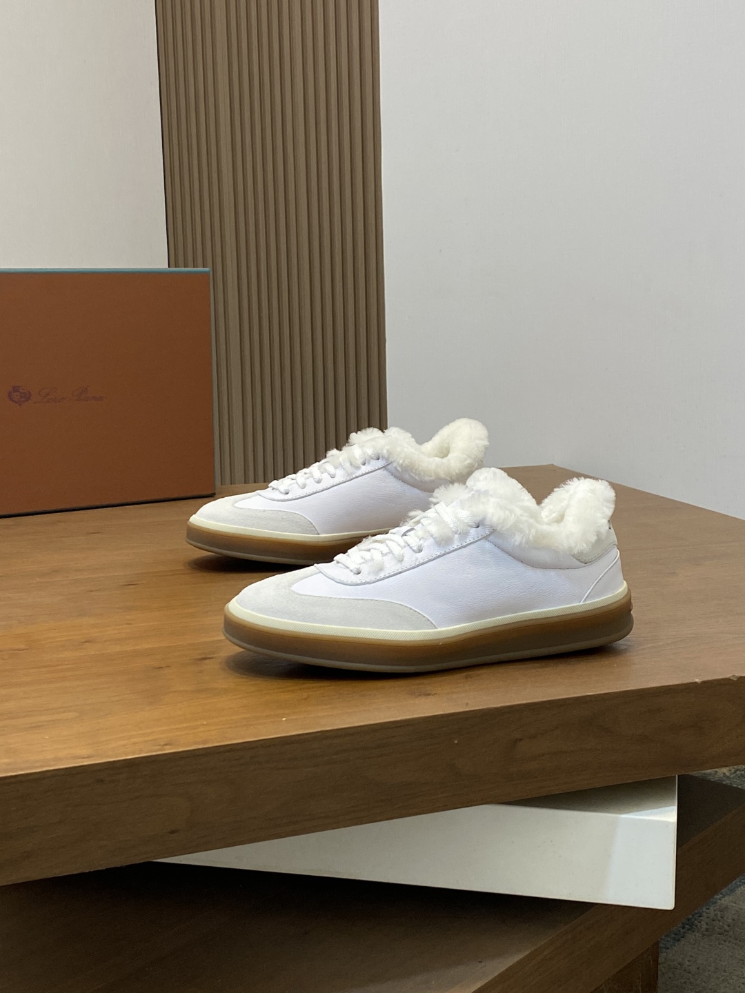 Loro Piana LP 로로피아나 남성 클래식 울 스니커즈 신발