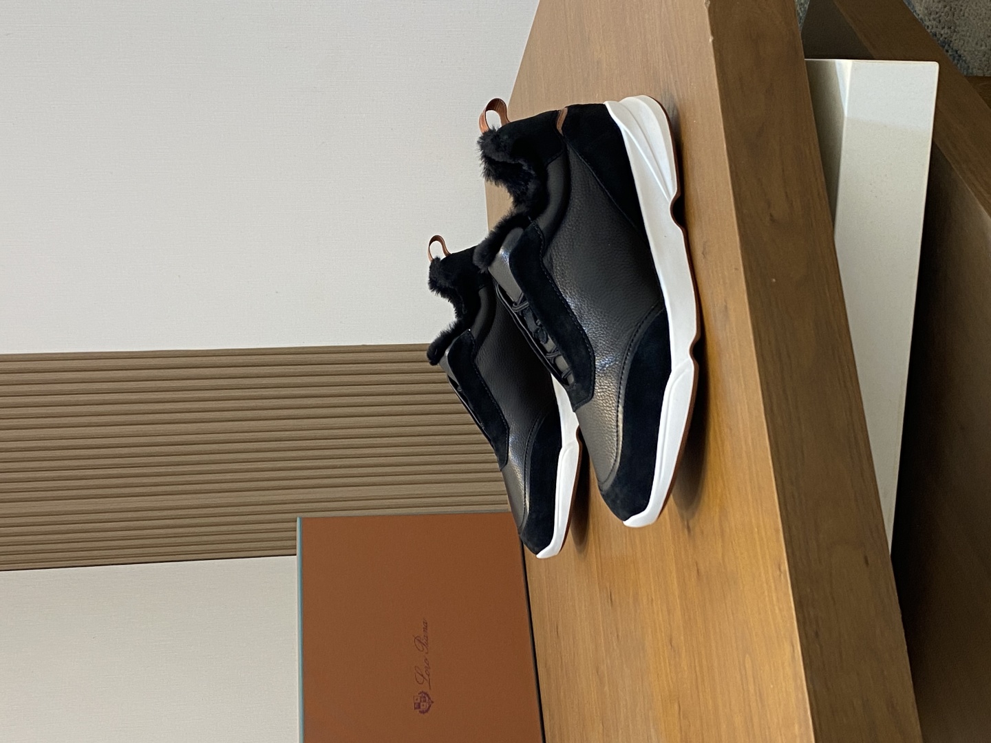 Loro Piana 로로피아나 Weekend Walk 남성 울 방한 스니커즈 신발