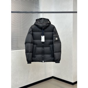 Moncler Couyere 몽클레어 몽클레르 남녀 공용 후드 숏 다운 재킷 패딩 점퍼 의류