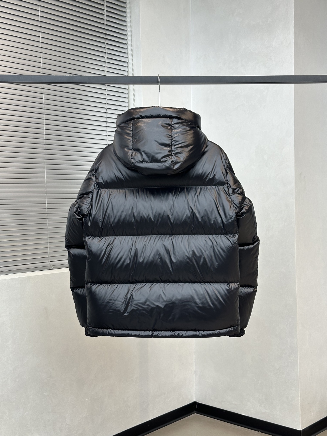 Moncler Montbeliard 몽클레어 몽클레르 숏 다운 재킷 패딩 점퍼 의류(남녀공용)