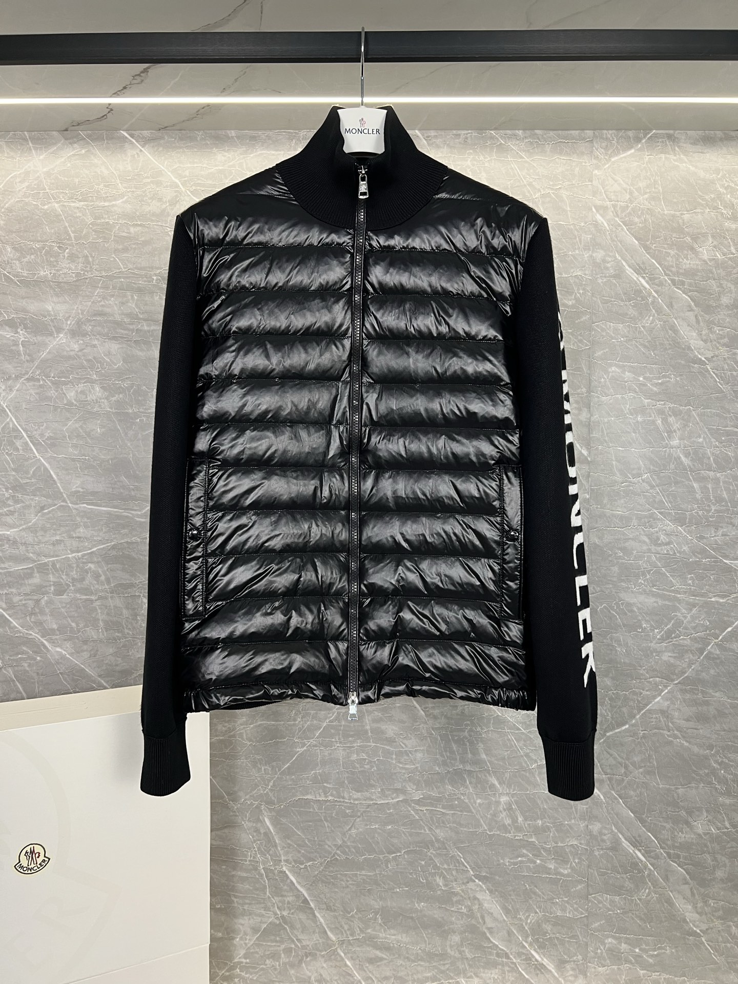 Moncler 몽클레어 몽클레르 다운 니트 재킷 자켓 의류
