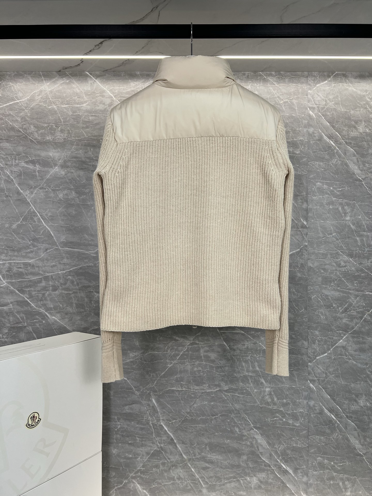 Moncler 몽클레어 몽클레르 다운 니트 재킷 자켓 의류