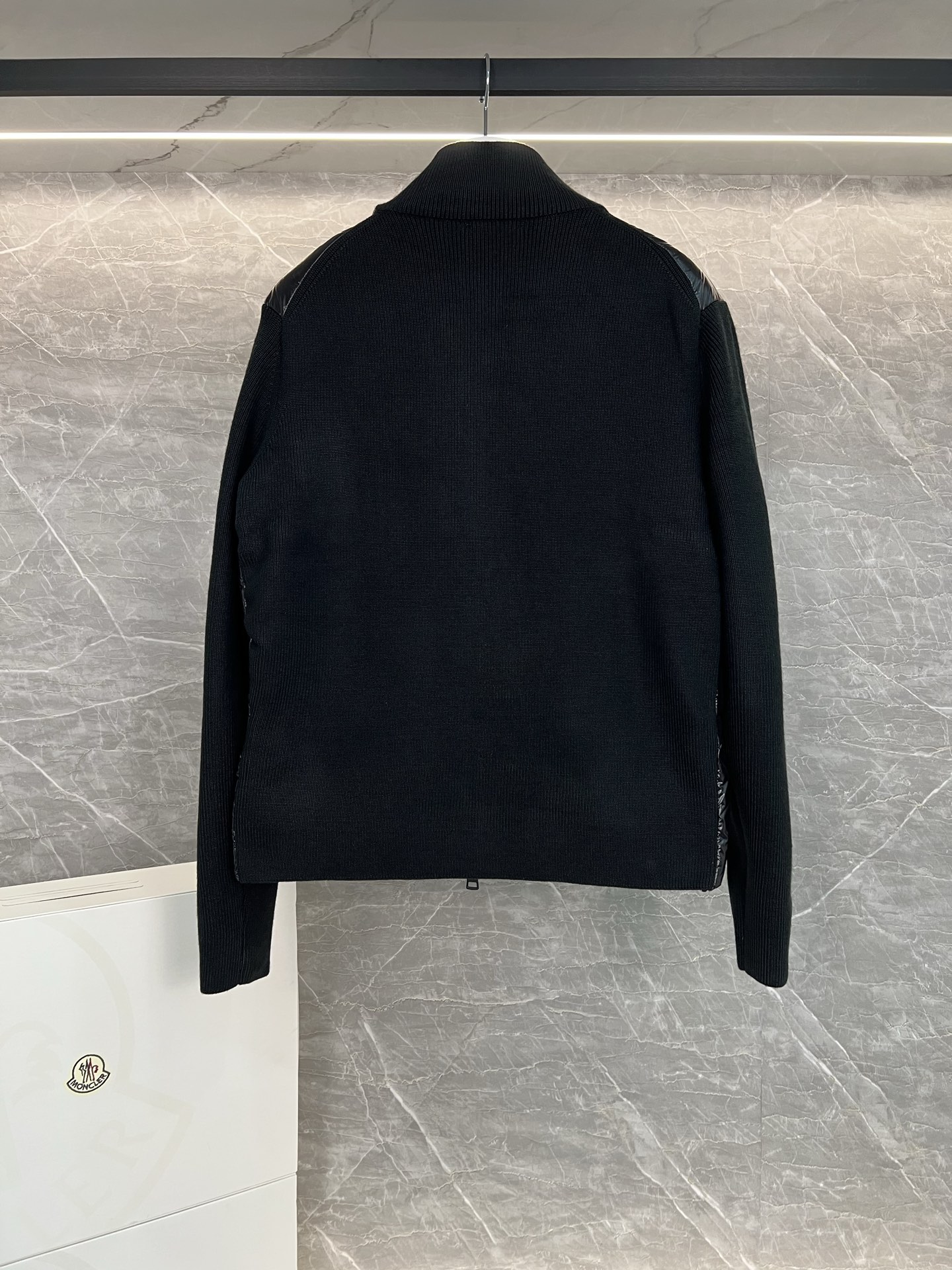 Moncler 몽클레어 몽클레르 남성 다운 재킷 자켓 의류