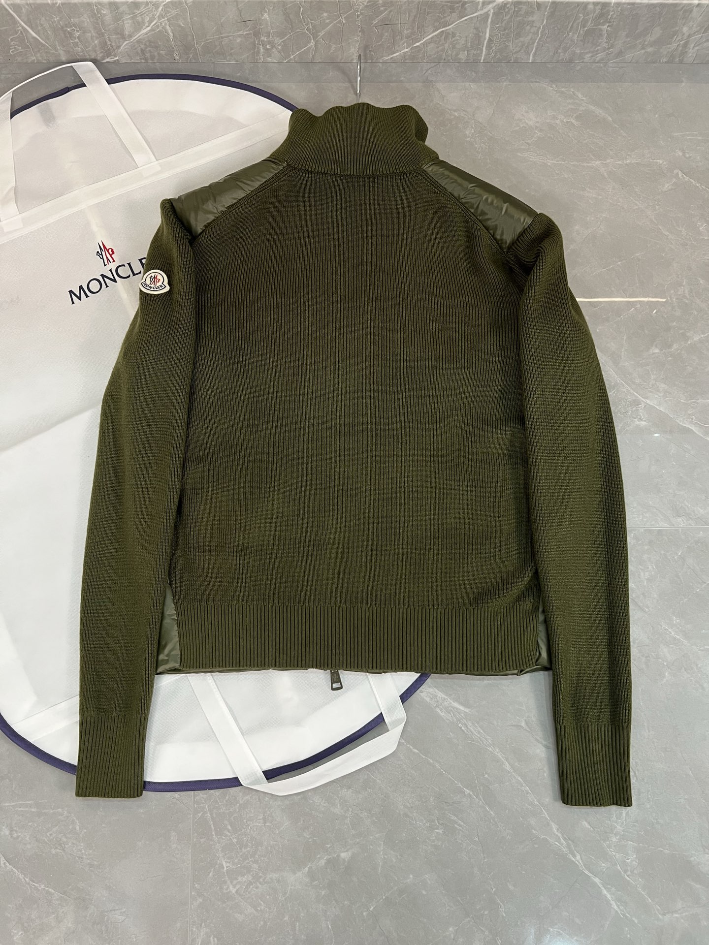 Moncler 몽클레어 몽클레르 남성 다운 재킷 자켓 의류