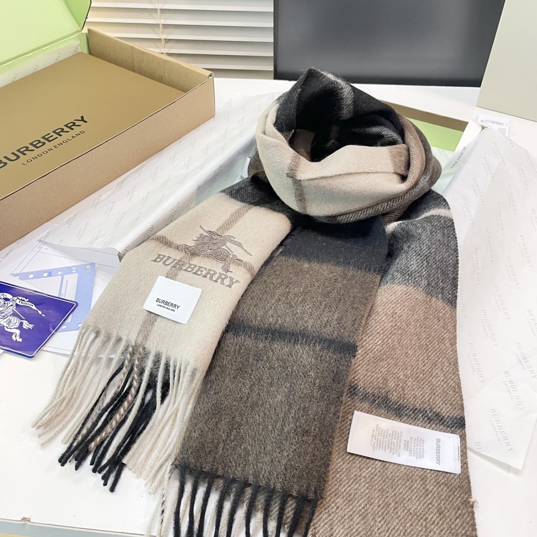 Burberry 버버리 양면 머플러 목도리