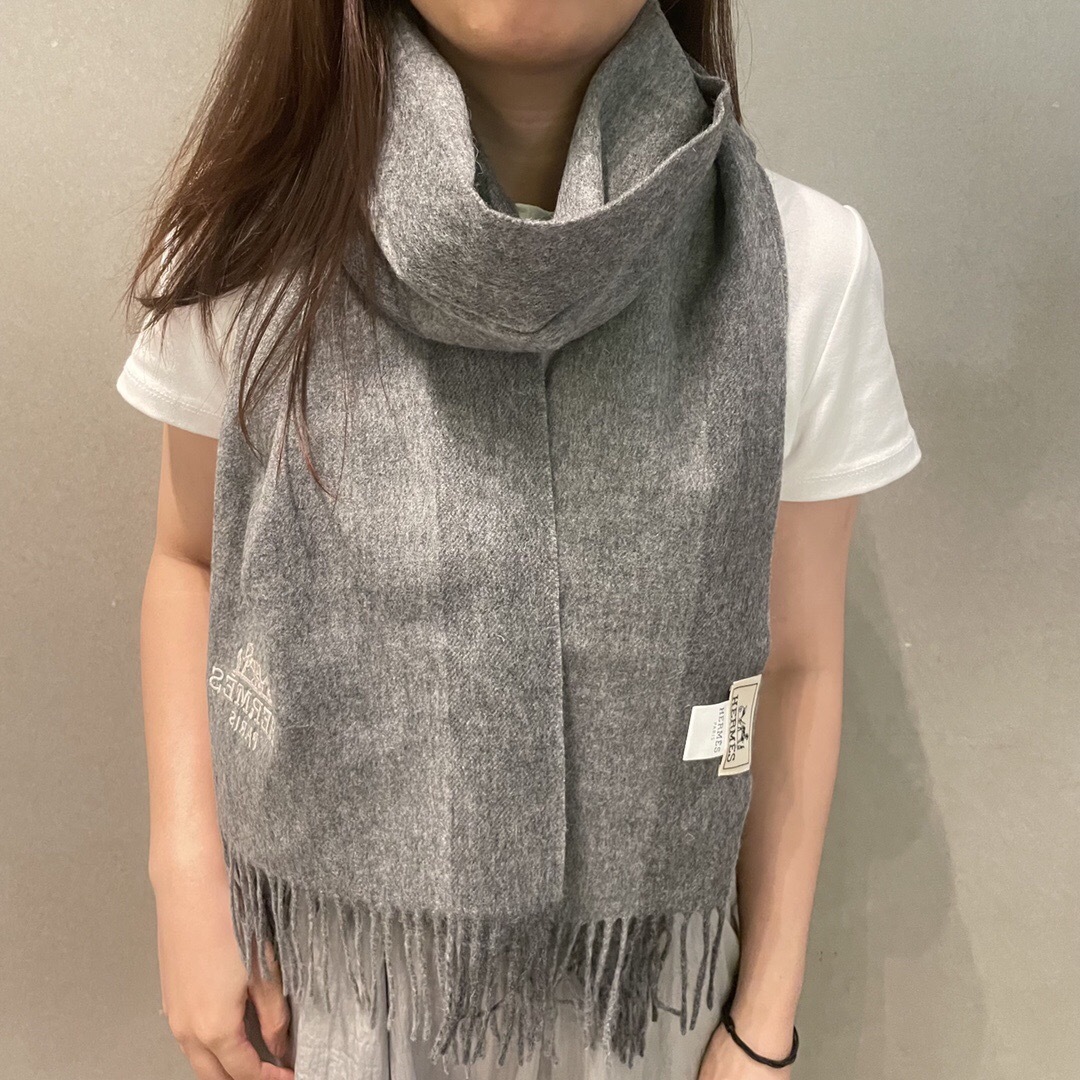 Hermes 에르메스 남녀공용 캐시미어 머플러 목도리