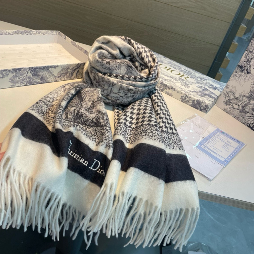 Dior CD 디올 애니멀 패턴 프린지 머플러 목도리
