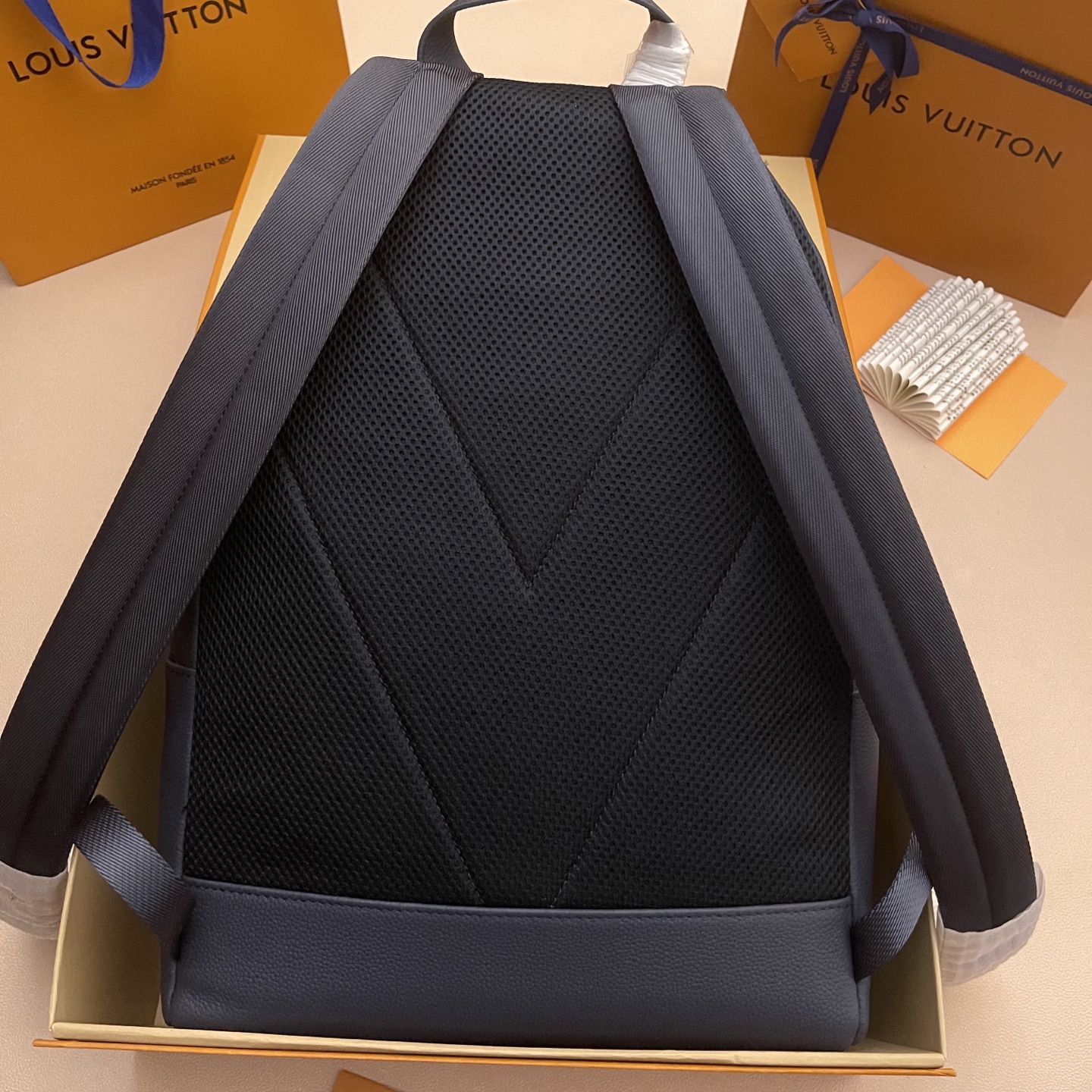 LV 루이비통  DISCOVERY WORK 백팩 가방