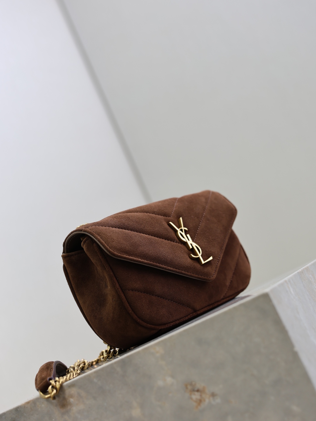 YSL LouLou 생로랑 숄더백 미니백 가방 (스웨이드 버전·20cm)