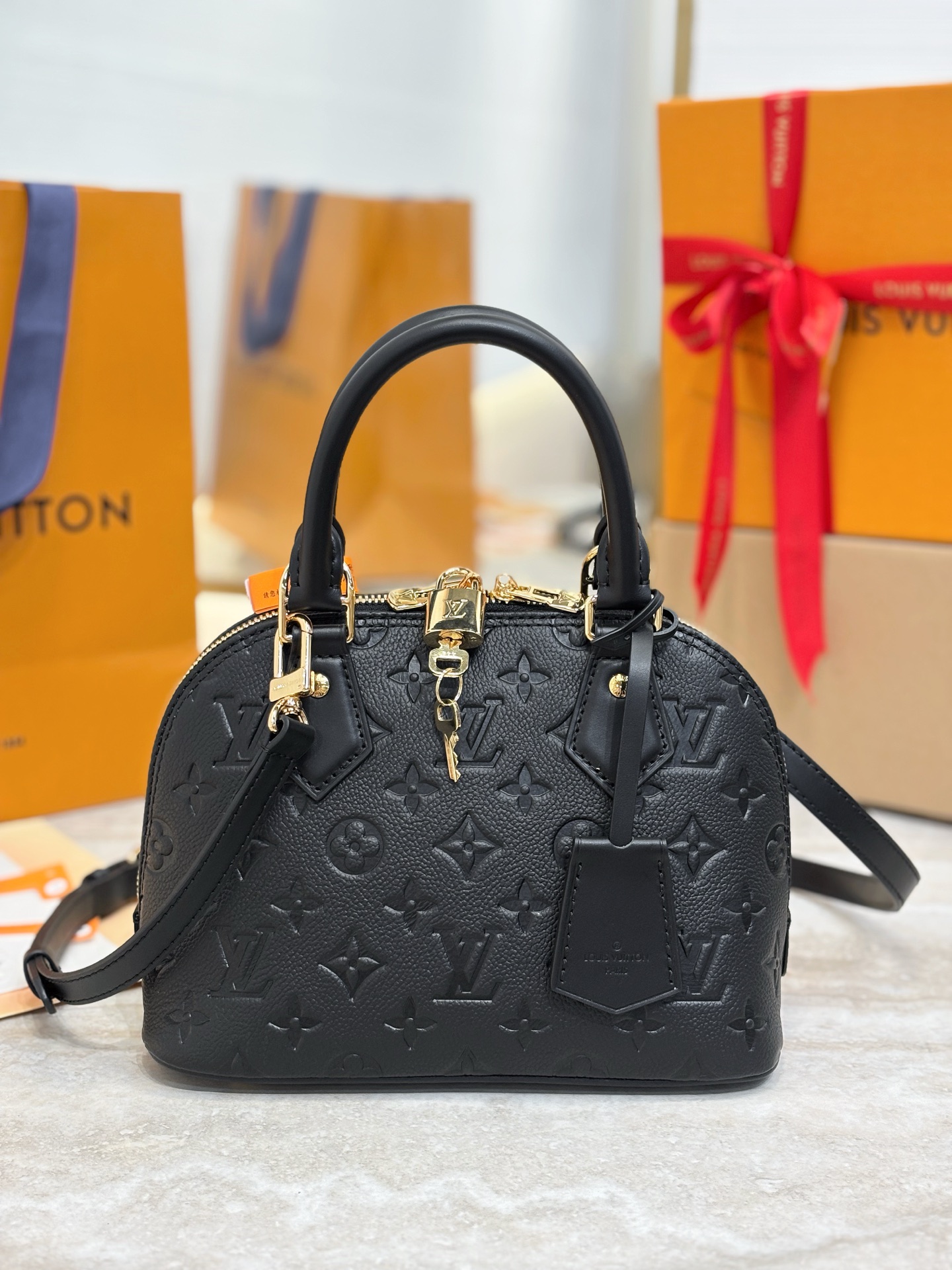 LV Alma BB 백 루이비통 토트백 숄더백 가방 (모델 M26409, 블랙)