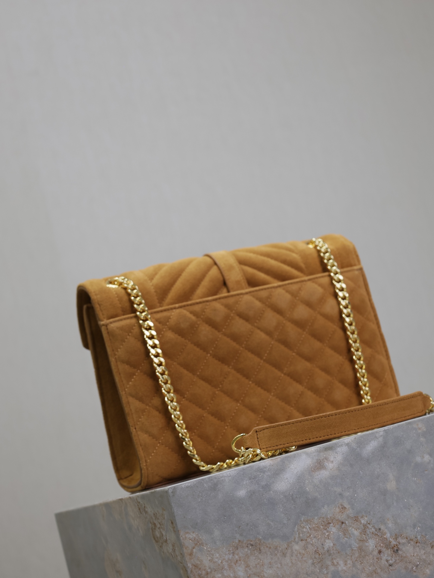 YSL Envelope 생로랑 스웨이드 클러치백 가방 미디움