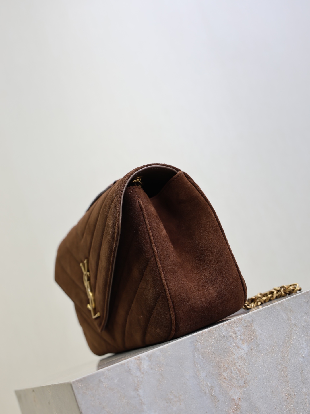 YSL LouLou 생로랑 숄더백 라지백 가방 (스웨이드 버전·29cm)