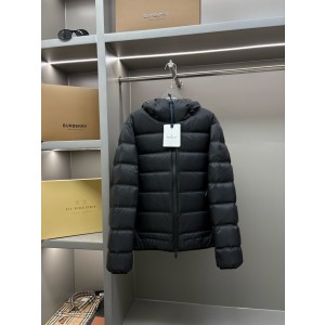 Moncler 몽클레어 몽클레르 배색 로고 패딩 점퍼 자켓 의류