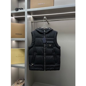 PRADA 프라다 후드 다운 베스트 패딩 조끼 의류