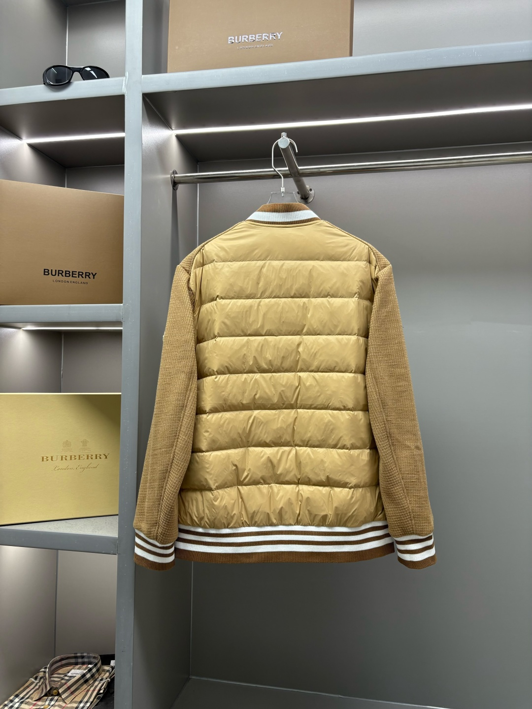 Moncler 몽클레어 몽클레르 울 배색 다운 자켓 재킷 의류