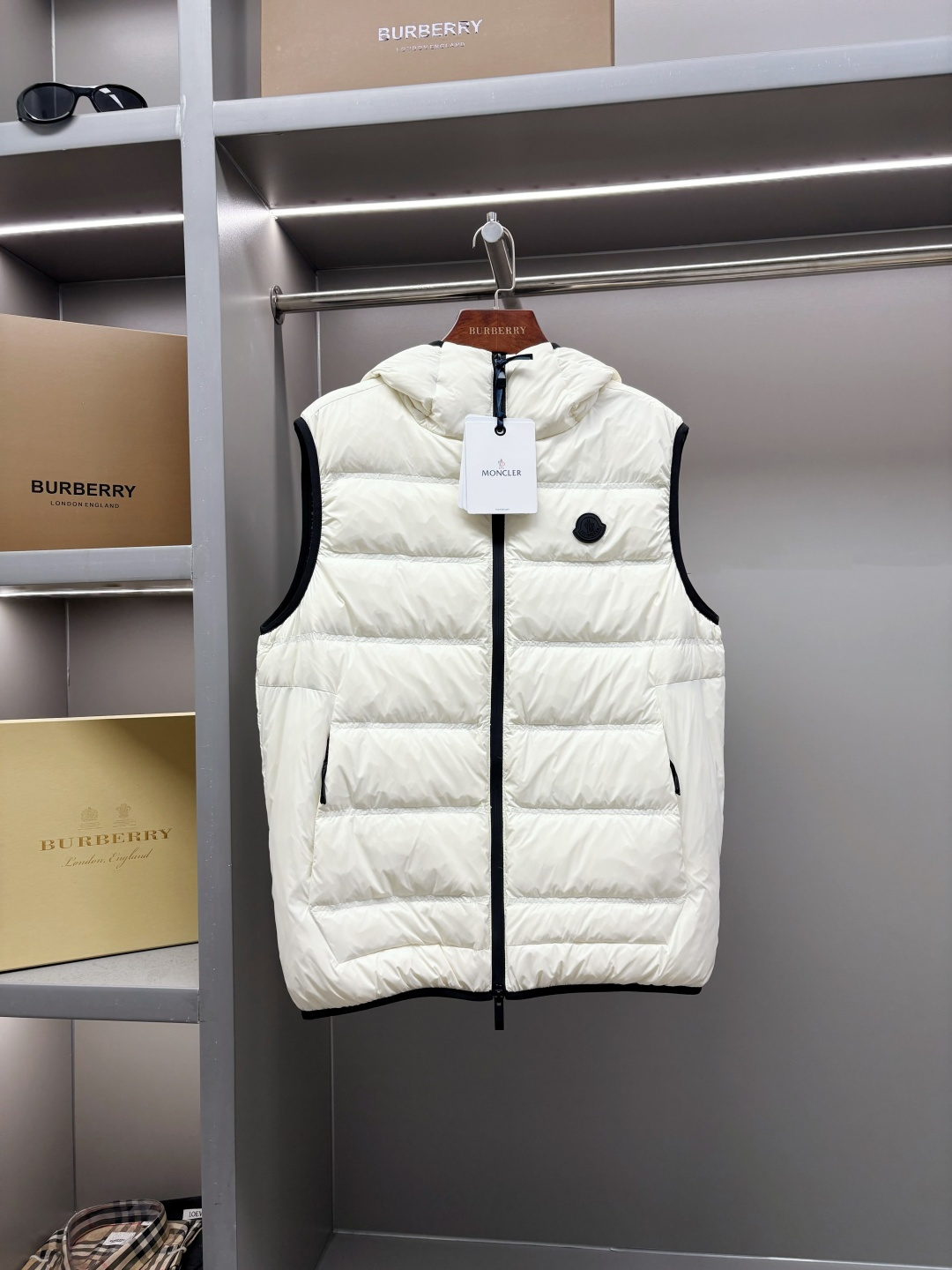 Moncler 몽클레어 몽클레르 다운 베스트 패딩 조끼 의류