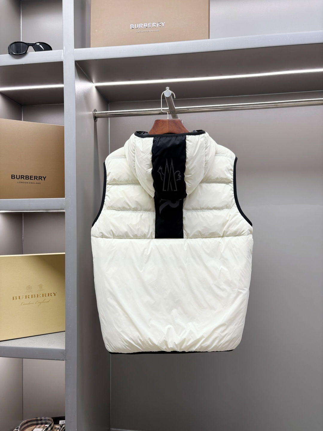 Moncler 몽클레어 몽클레르 다운 베스트 패딩 조끼 의류