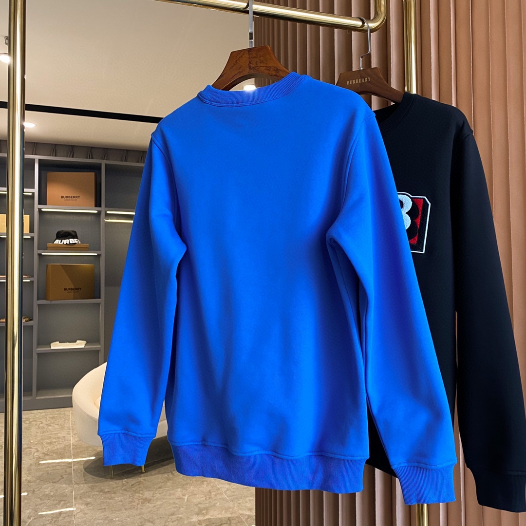 Burberry BBR 버버리 알파벳 패치 코튼 혼방 맨투맨 티셔츠 의류