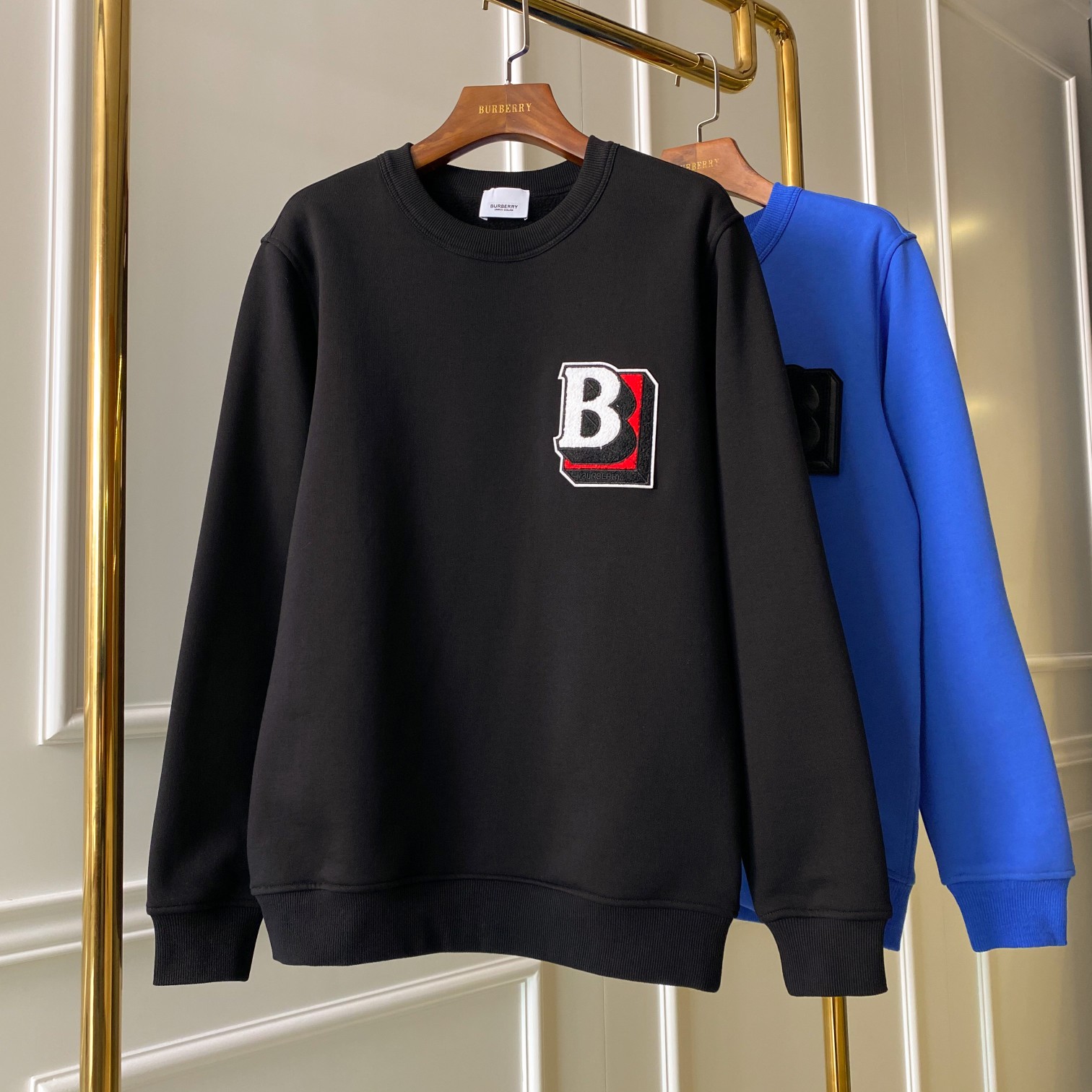 Burberry BBR 버버리 알파벳 패치 코튼 혼방 맨투맨 티셔츠 의류