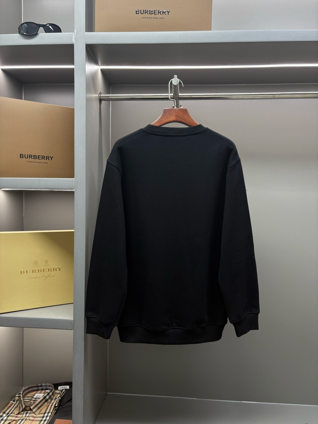 Burberry 버버리 체크 전마 자수 크루넥 맨투맨 티셔츠 의류