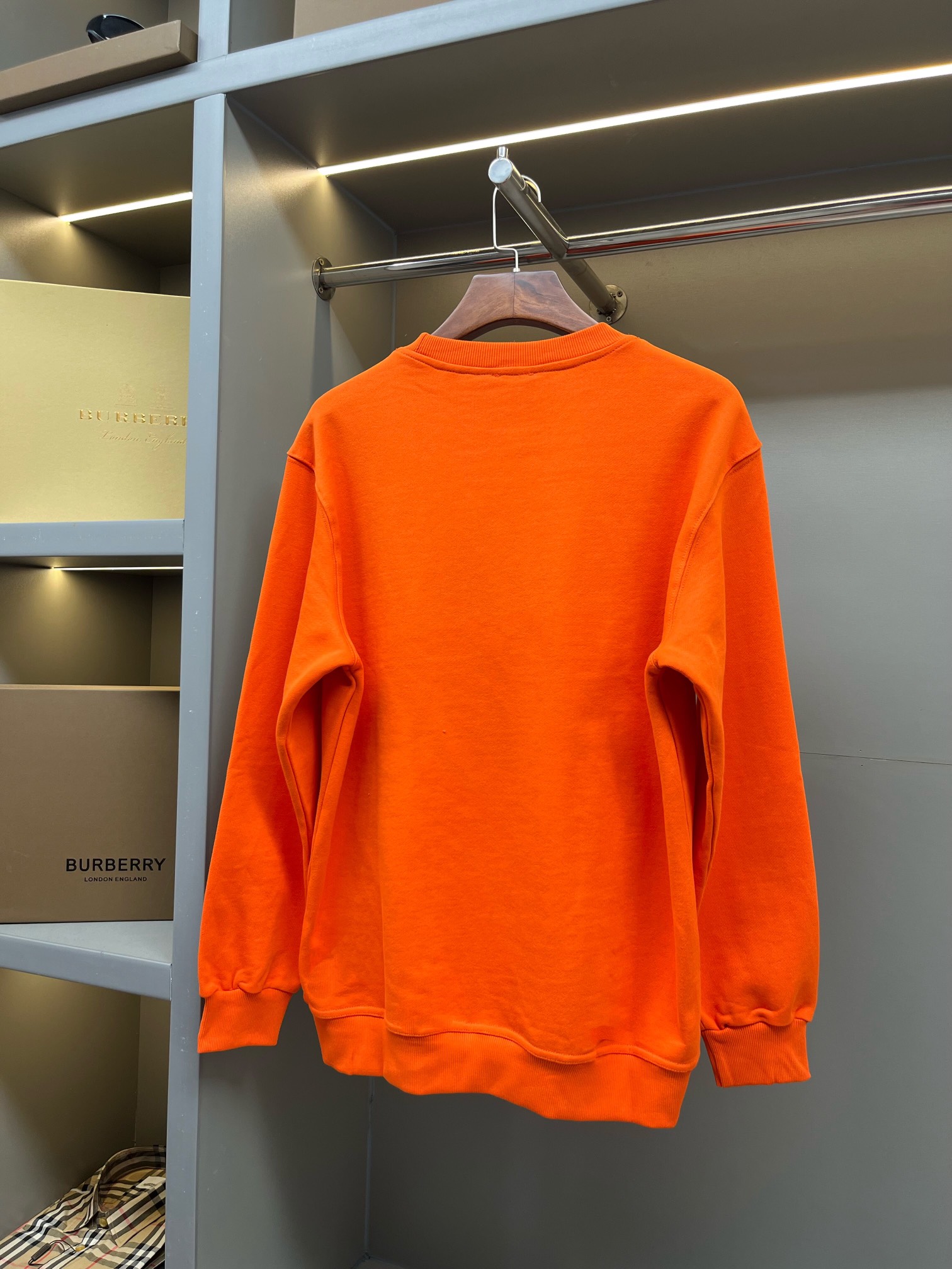 Burberry BBR 버버리 로고 프린트 코튼 라운드넥 맨투맨 스웨트셔츠 티셔츠 의류