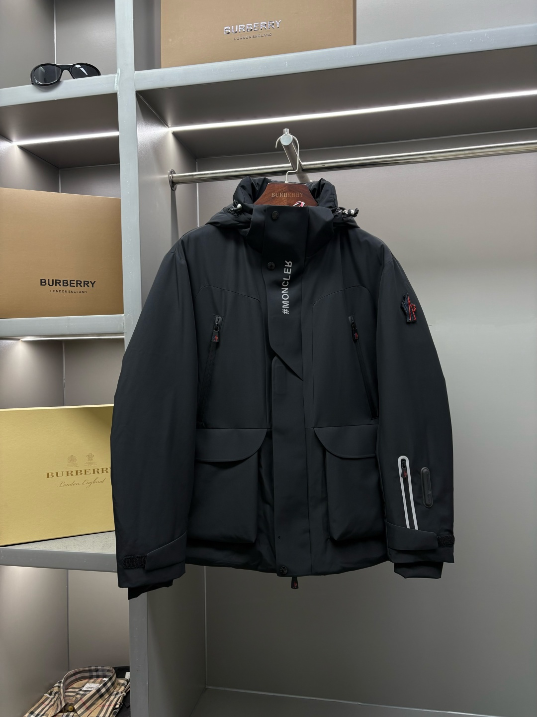 Moncler 몽클레어 몽클레르 후드 다운 재킷 자켓 점퍼 의류