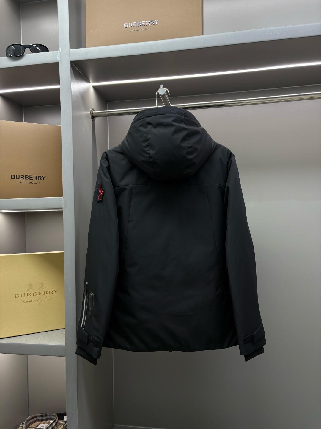 Moncler 몽클레어 몽클레르 후드 다운 재킷 자켓 점퍼 의류