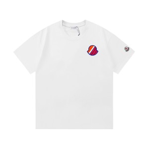 Moncler 2026 Early Spring 몽클레어 몽클레르 엠블럼 자수 로고 반팔 티셔츠 의류