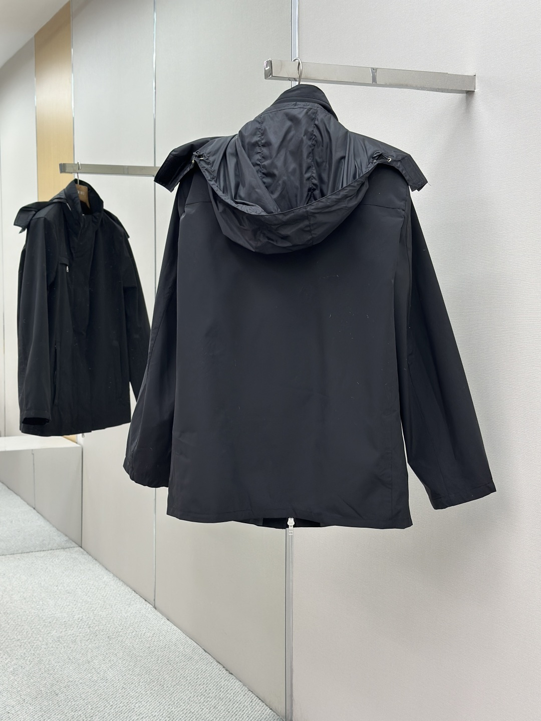 PRADA 2-in-1 프라다 하이넥 후드 자켓 재킷 세트 의류