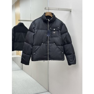 PRADA Re-Nylon 프라다 삼각로고 패딩 자켓 점퍼 의류