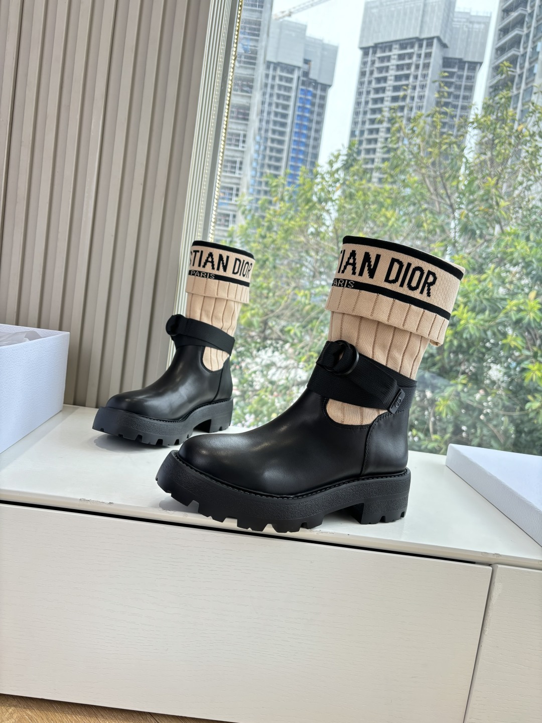 Miss Dior CD 디올 미들 부츠 신발