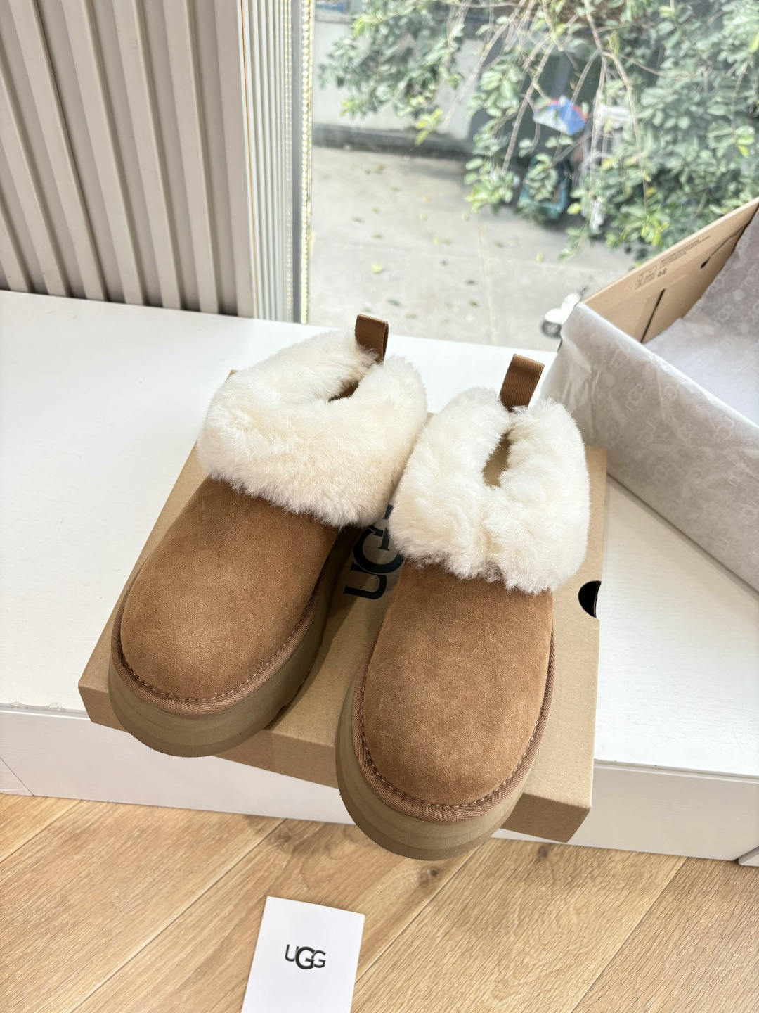 UGG 어그 양모 슬리퍼 신발