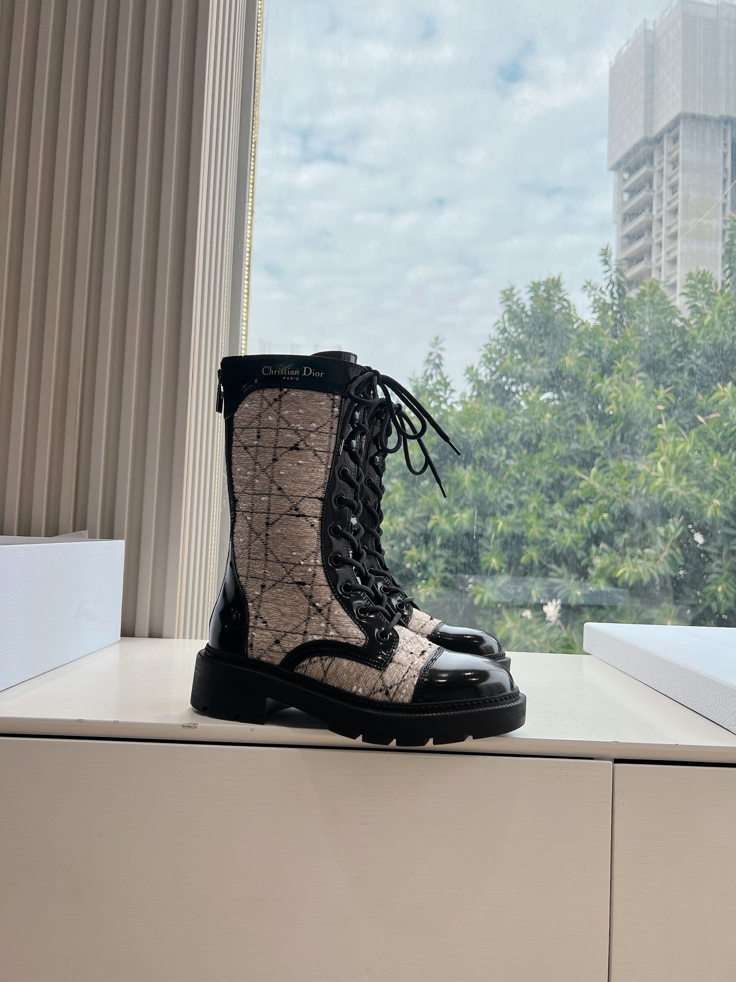 Miss Dior CD 디올 첼시 미들 부츠 신발