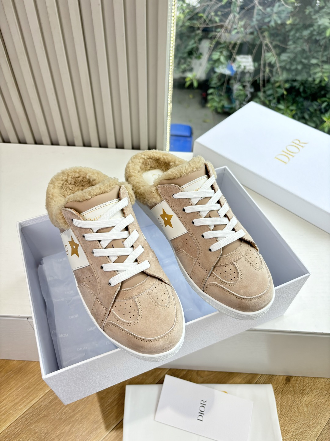 Dior CD 디올 C’est 스니커즈 뮬 신발