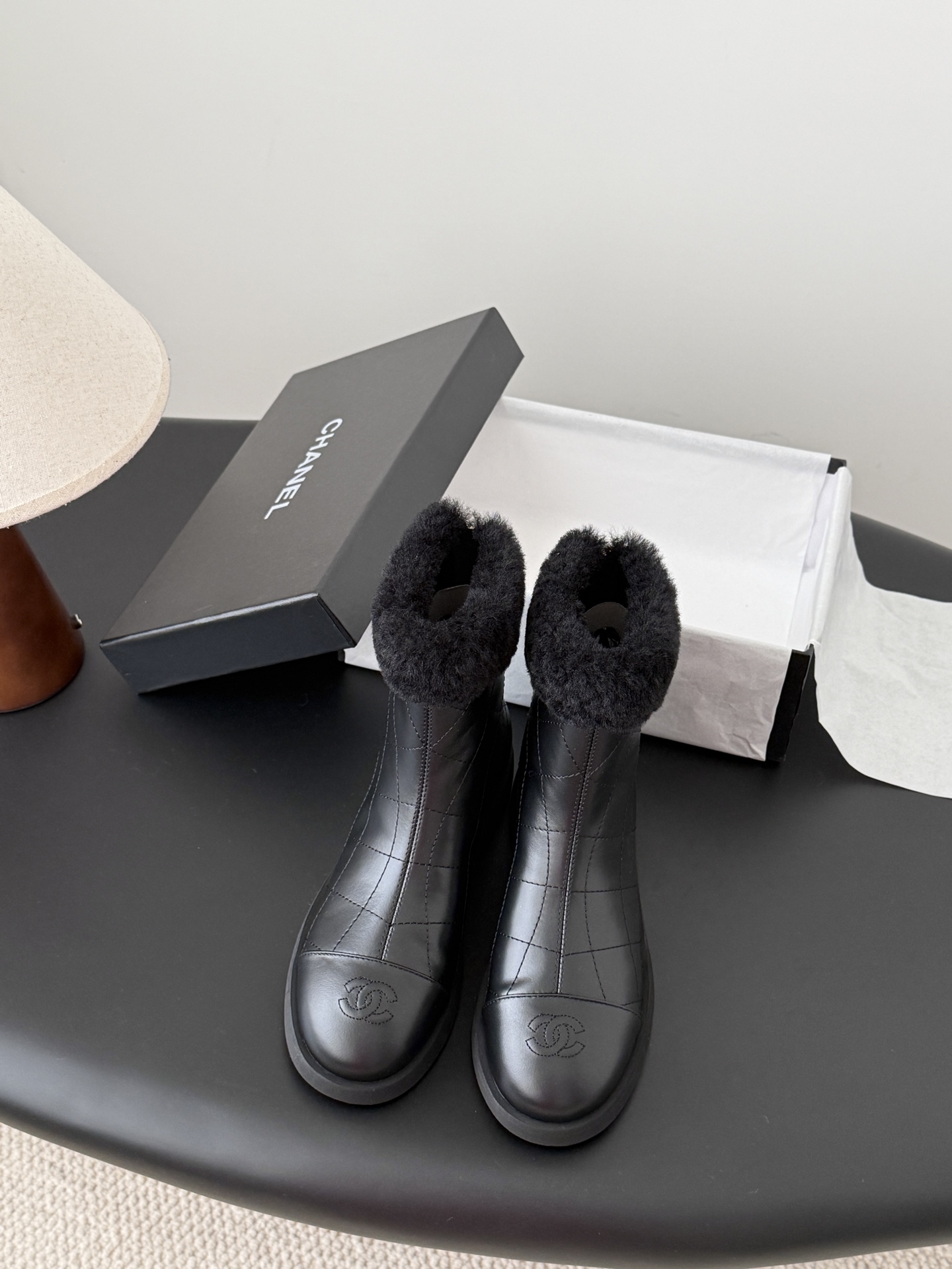 Chanel 샤넬 테디 퍼 앵클 부츠 슈즈 신발